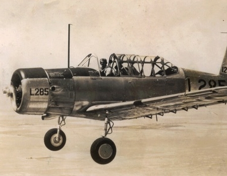 CFPNA: Vultte VAliant  BT-13 - Coll° AAF.