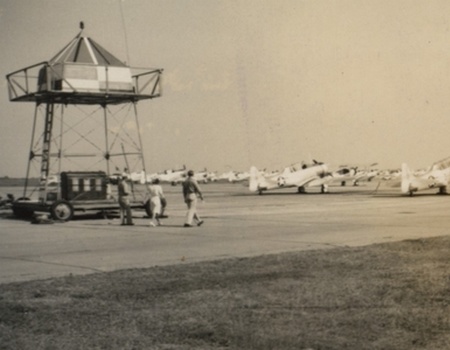 CFPNA : Gunter Field ( Tarmac) - Coll° G Girardet.