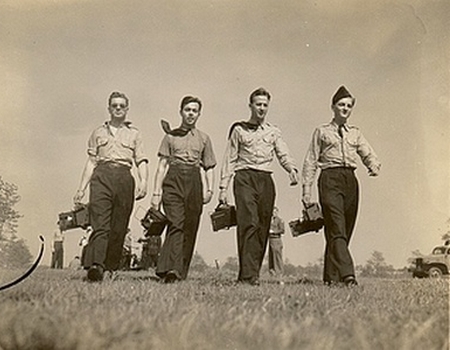 CFPNA: Photographe sur le terrain - Coll° C Delorme.