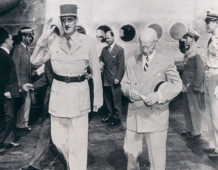 CFPNA:  De Gaulle arrive &agrave; Washington.