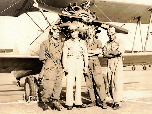 Hawthorme Field : Coll° Guy Barbare.